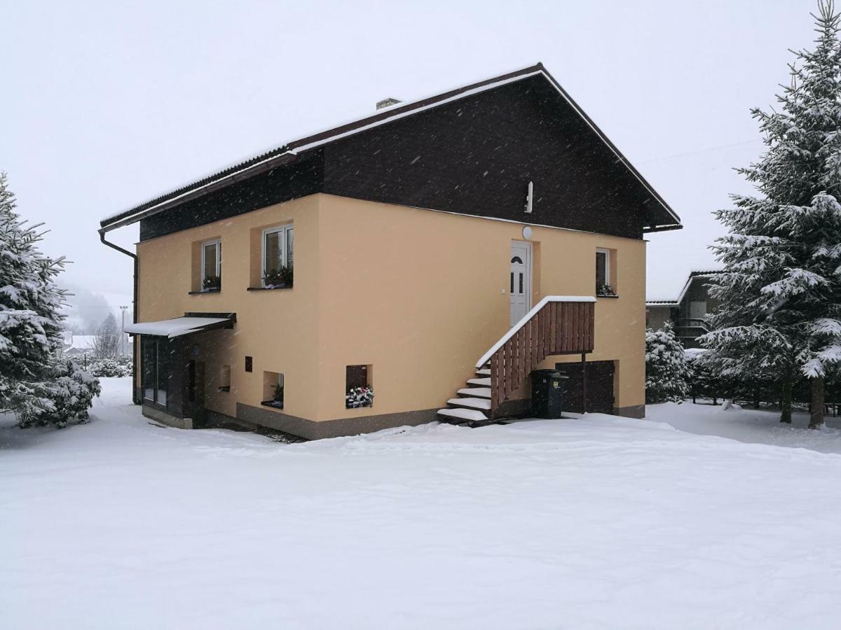 Vila Marianna Дештне-в-Орлицьких-Горах Екстер'єр фото